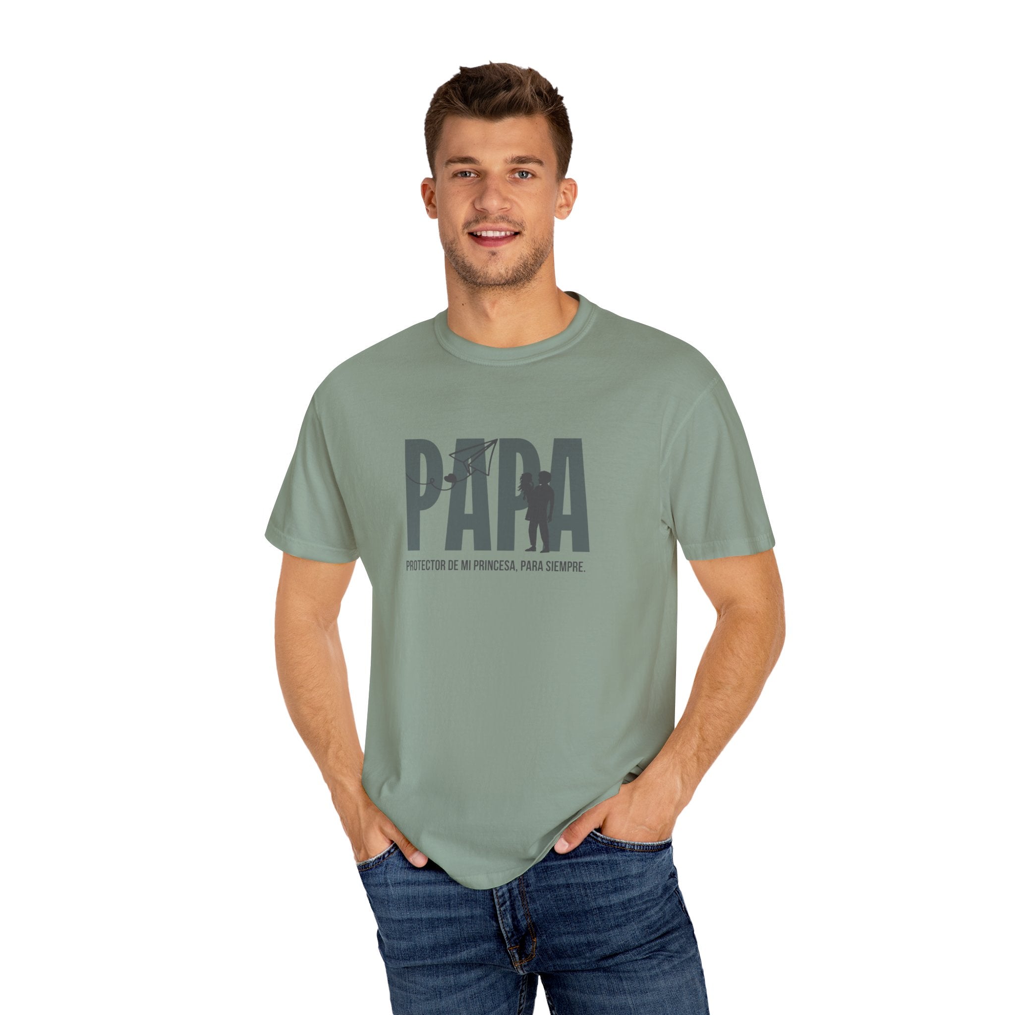 Papá: Protector (Spanish Edition) T-Shirt